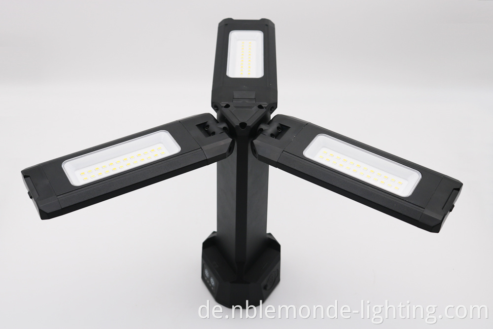 Adjustable LED Portable Magnetic Telescoping Work Light